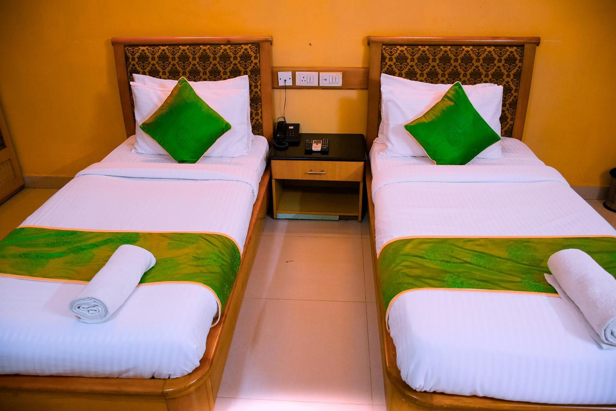 Naksha Tree Hotels - Mogappair Chennai Exterior photo