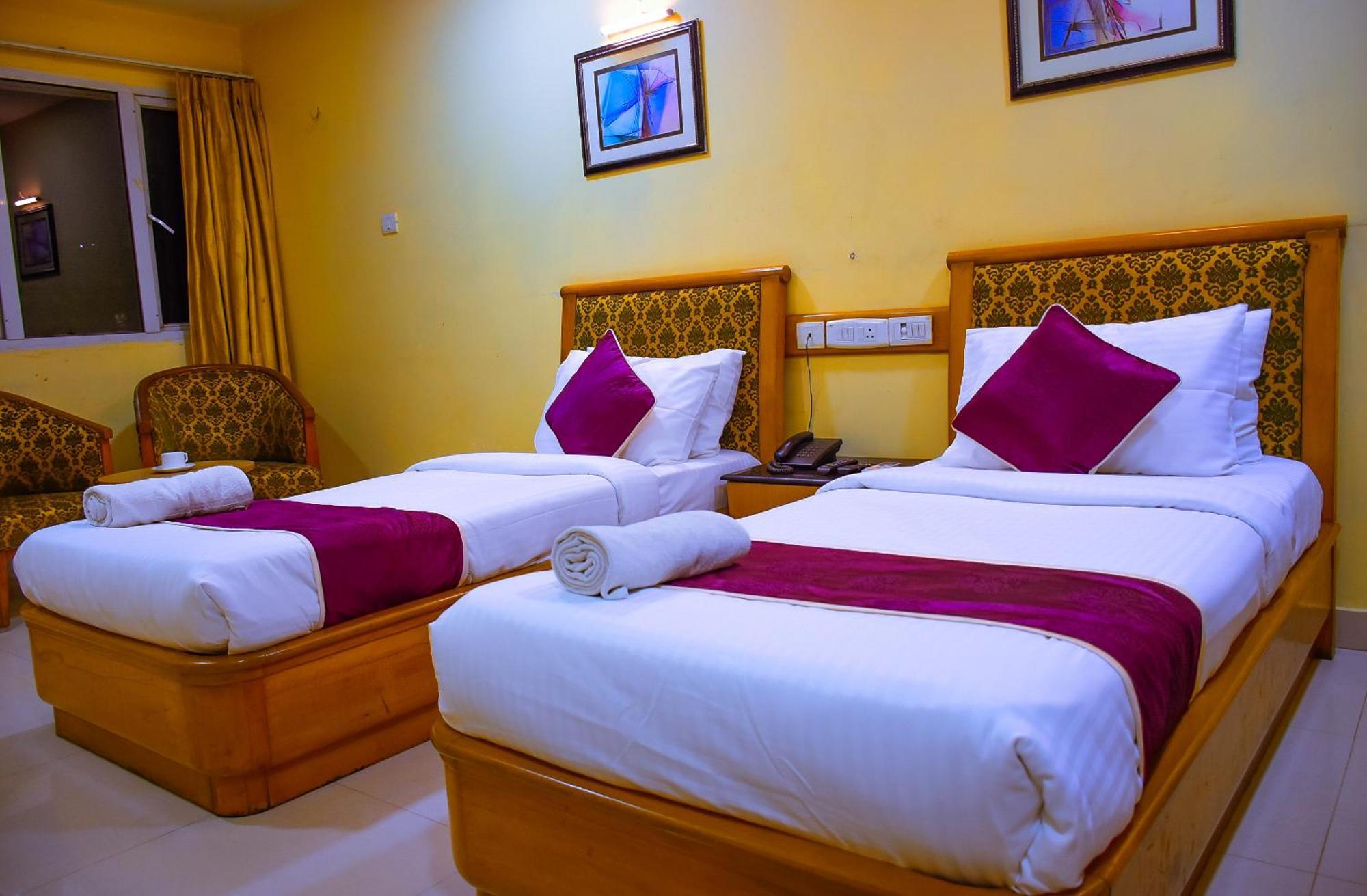 Naksha Tree Hotels - Mogappair Chennai Exterior photo
